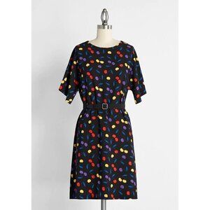 ModCloth Just a Little Something Belted Shift Dress Size M